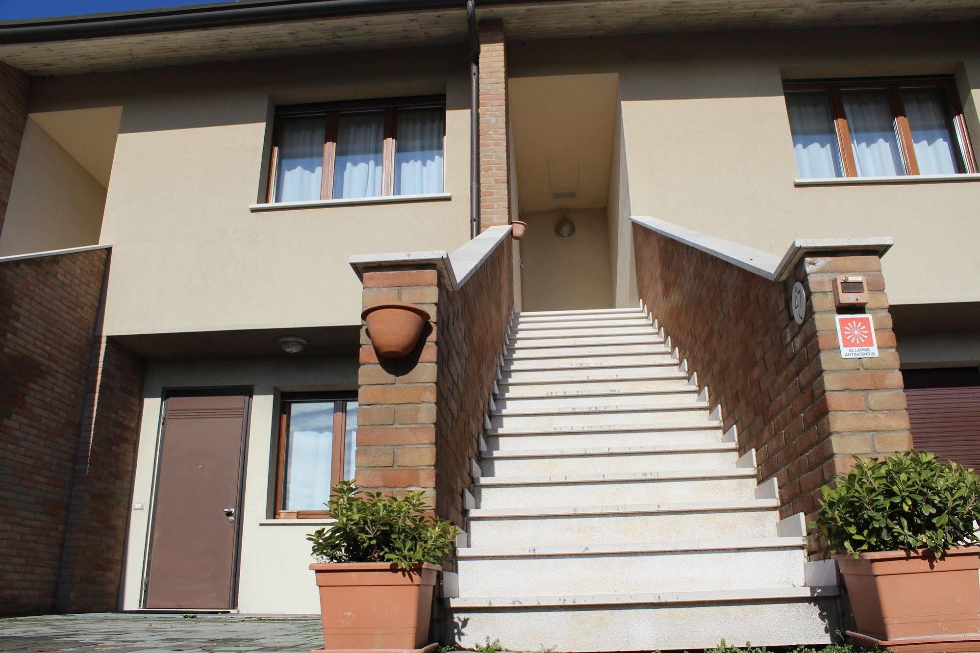 Blue Relais Garda Otel Carpenedolo Dış mekan fotoğraf